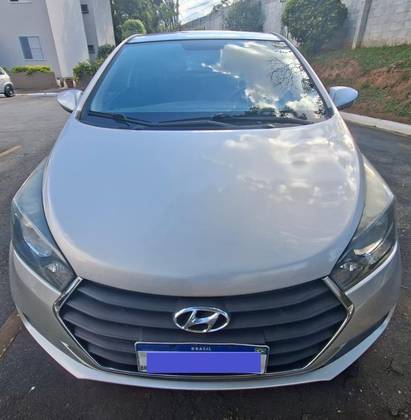 HYUNDAI HB20 1.0 COMFORT 12V FLEX 4P MANUAL